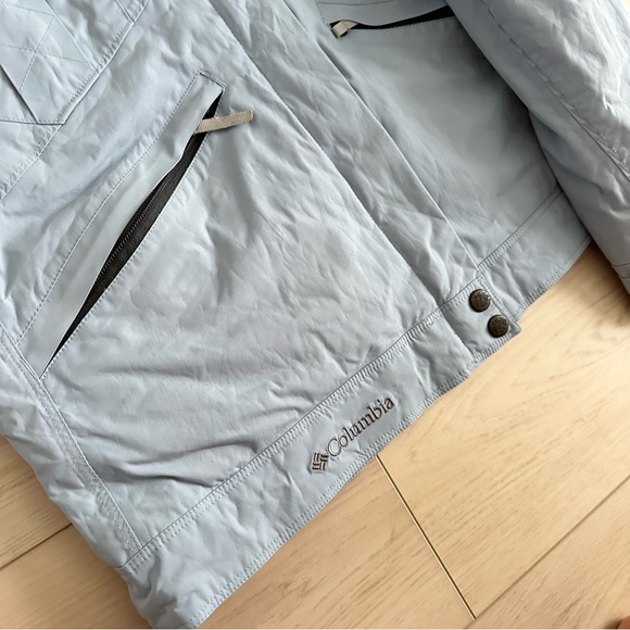 Columbia Women’s Titanium Omni-Tech Winter/Ski Jacket - Picture 6 of 11